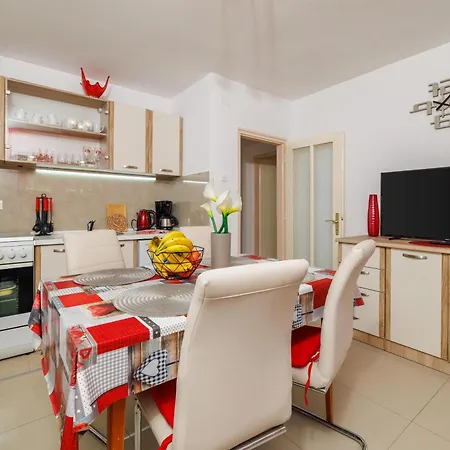 Mira Appartement Novi Vinodolski