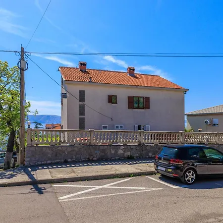 Mira Apartman *