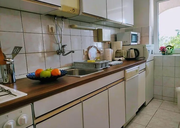 Mira Apartament *