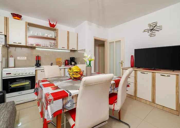 Mira Apartament Novi Vinodolski