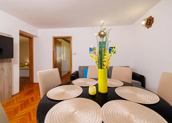 Mira Apartament Novi Vinodolski
