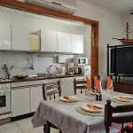 Apartman Mira *
