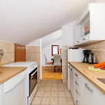 Apartman Mira