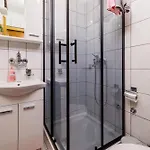 Apartman Mira *