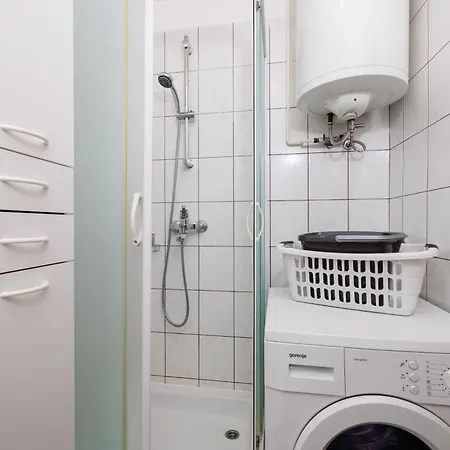 Apartament Mira